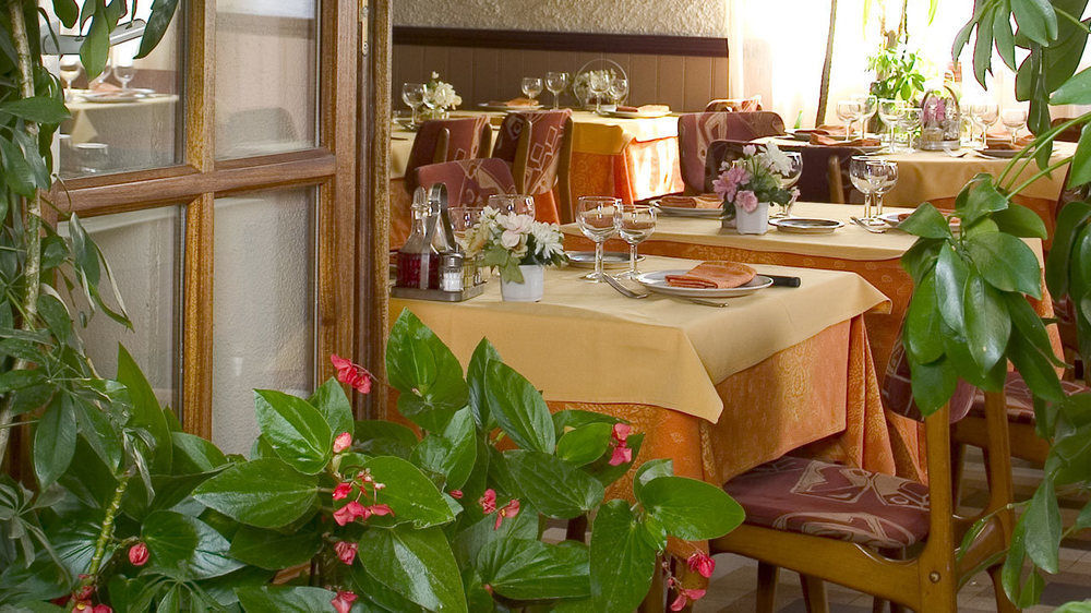 Hotel Le Commerce Mirepoix  Dış mekan fotoğraf
