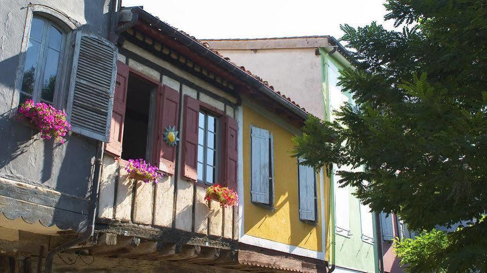 Hotel Le Commerce Mirepoix  Dış mekan fotoğraf