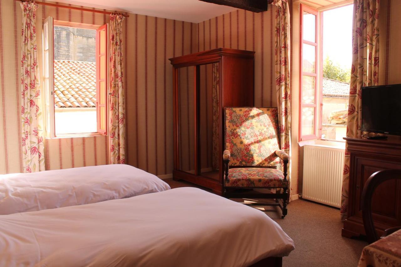 Hotel Le Commerce Mirepoix  Dış mekan fotoğraf